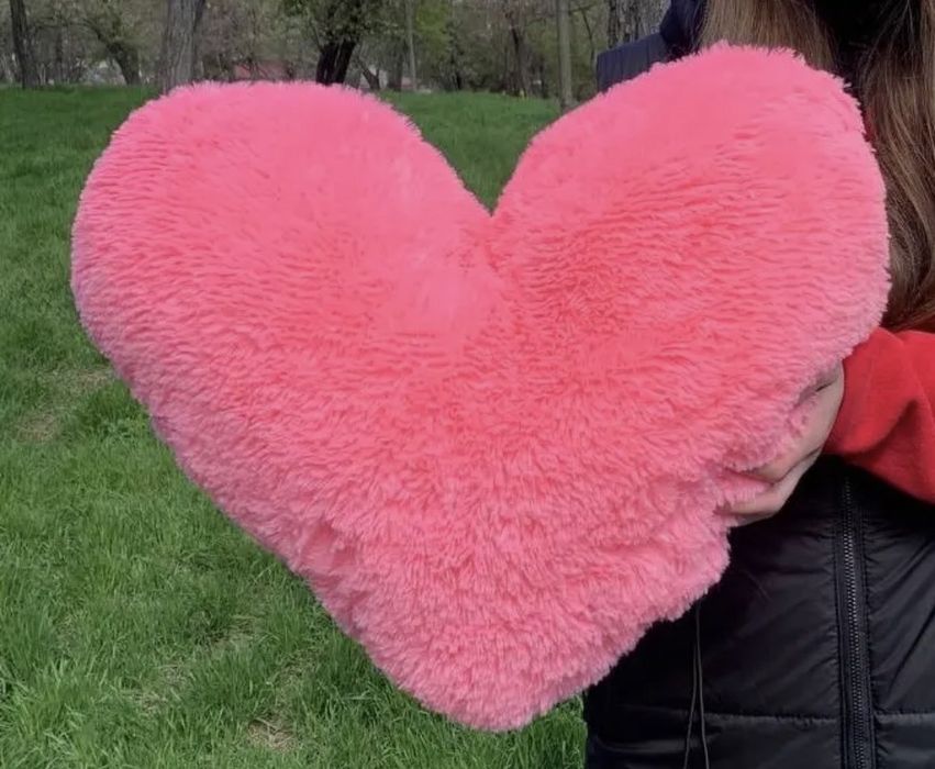 Подушка серце. Подарунок 8 березня. Подарок девушке. Серце
