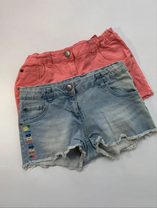 Dwie pary spodenek rozm 152