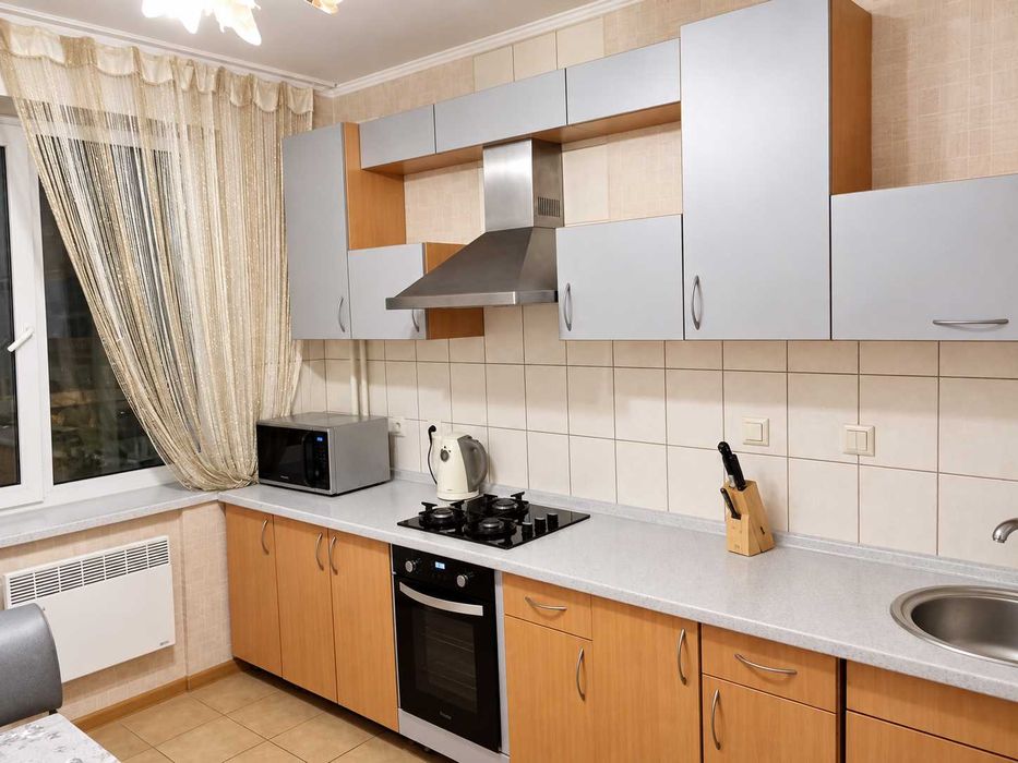 Продаж 1 кімнатної квартири 4/5. Цегла. №01334