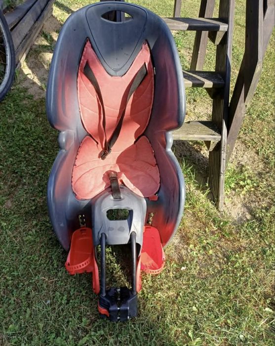 Fotelik rowerowy oraz hulajnoga dla dziewczynki(odbior osobisty)