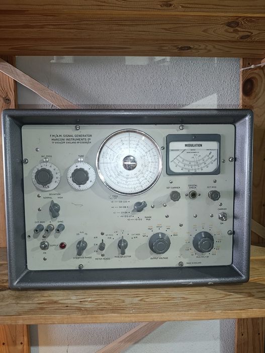Gerador de Sinal Marconi Instruments TF995A/2M