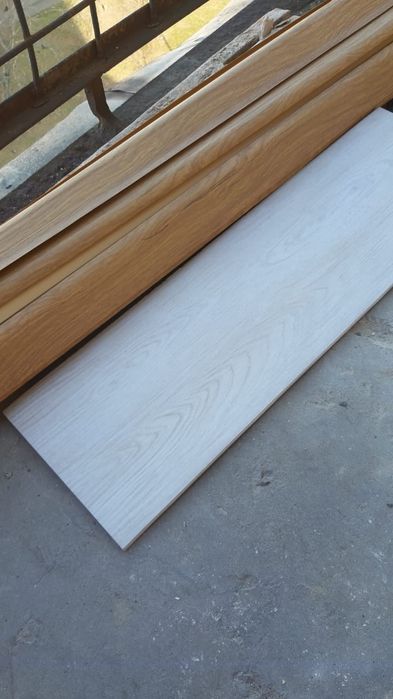 Плинтус новый 14 шт