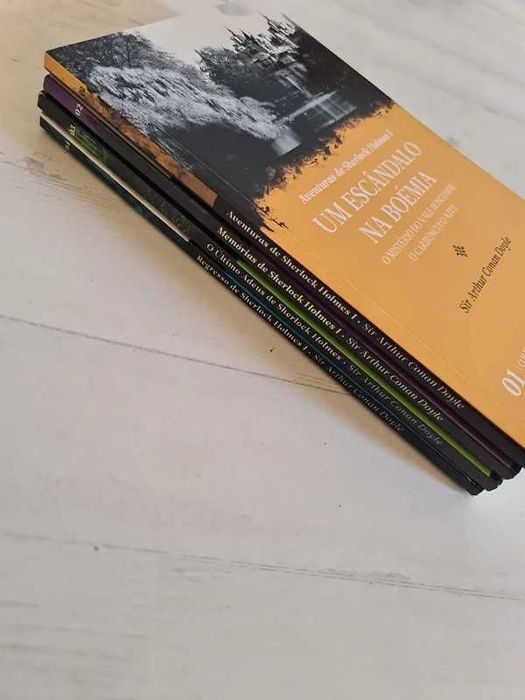 Coleção de Livros Sherlock Holmes Books