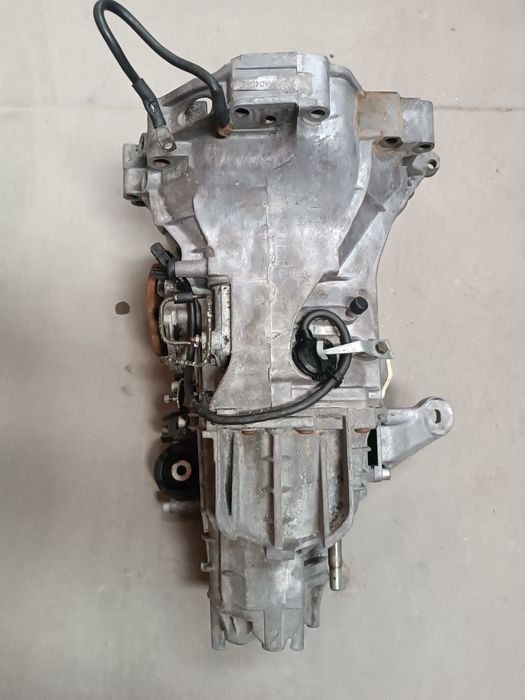 Caixa de velocidades - Audi 80 1.9 TDI ( 90cv )
