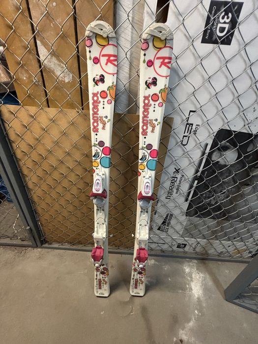 Rossignol FUN GIRL XEL JR 130 + kije 105
