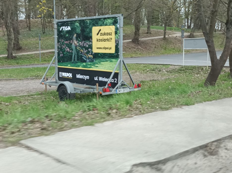 Przyczepa reklamowa