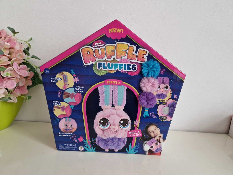 Królik Ruffle Fluffies Bella Pompony ,królik opaska na rękę