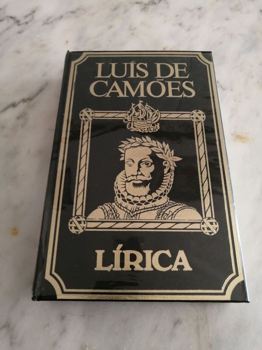 vários livros de capa dura em estado novo, valor pode variar.