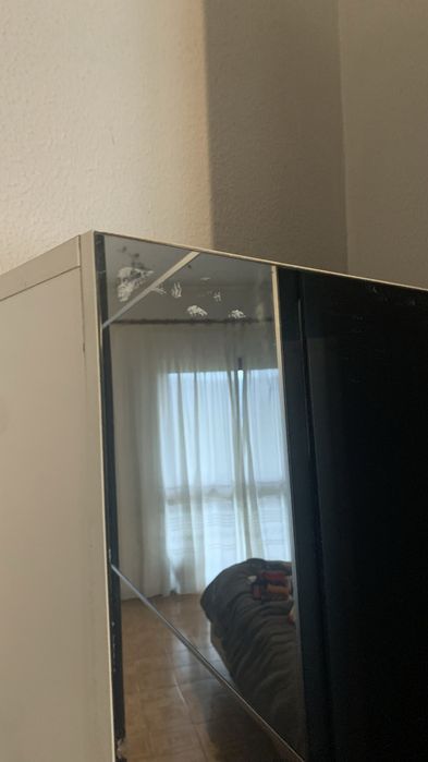 Movel rotarivo com espelho 165cm de altura