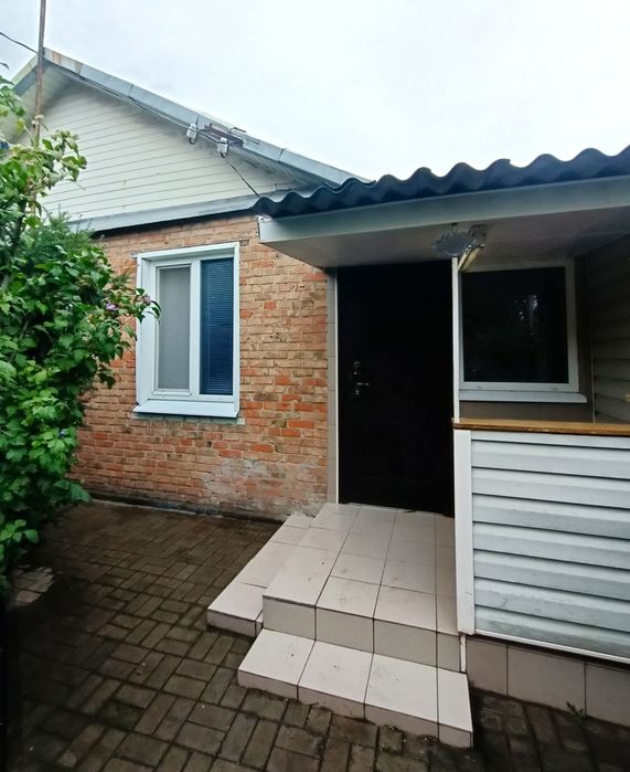 Будинок п.Сєвєрний з ремонтом