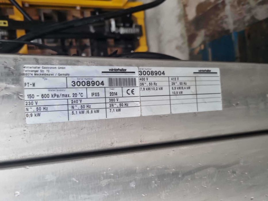 Zmywarka kapturowa Winterhalter PT-M FV23%