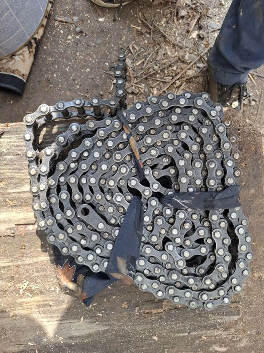 Ланцюг роликовий, привідний