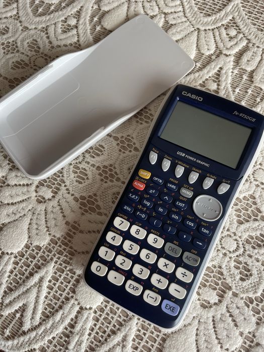 Calculadora grafica CASIO FX-9750GII