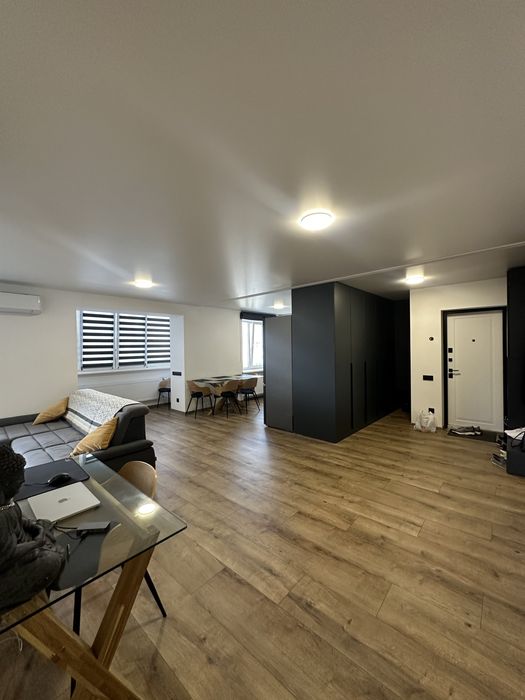 **ЦЕНТР! ЦУМ! Сучасна 2-Кімн. по вул. Пятницька, Цегл. Буд.