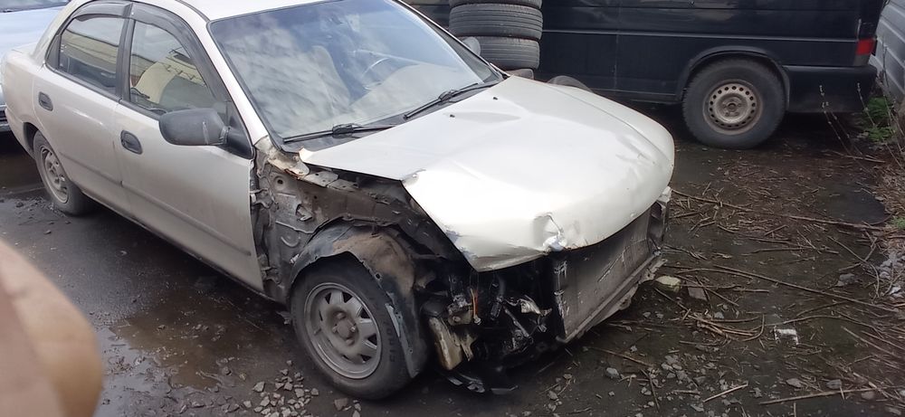 Mazda 323 ба 1.5 бензин