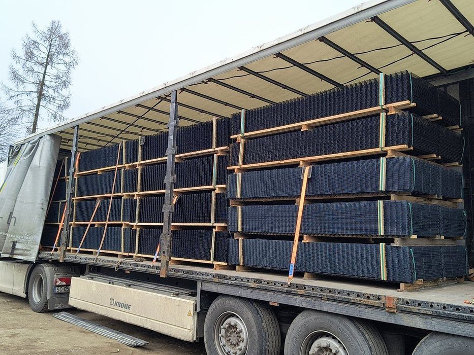 Ogrodzenie Panelowe 3D Komplet do montażu Panel Słupek Podmurówka Transport