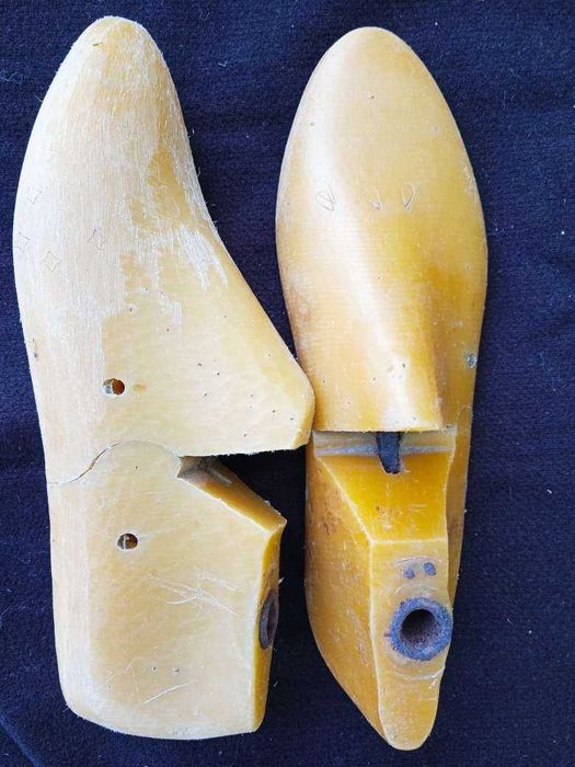 Колодки для изготовления и ремонта обуви.