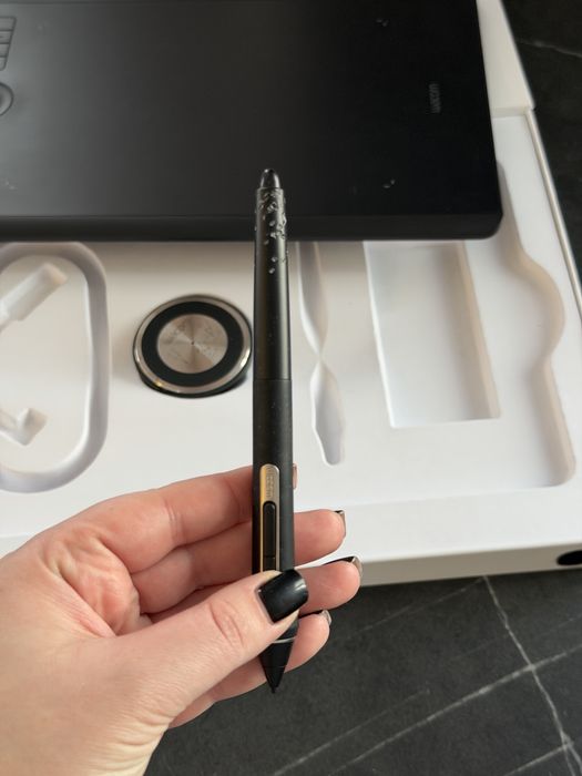 Графічний планшет Wacom Intuos Pro M