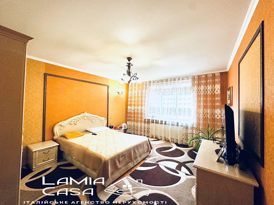 Продаж будинку на 2 родини з 2 різними входами. 3 хв від Г. Майдану