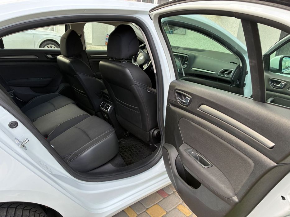 Renault Megane 2021 VIN VF1RFB00967894595 фото оголошення 6 з 11