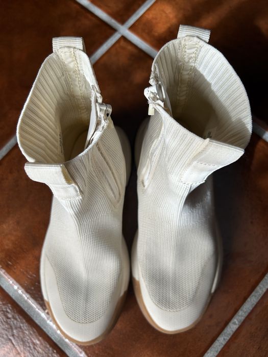 Botas bege elásticas Zara n° 34