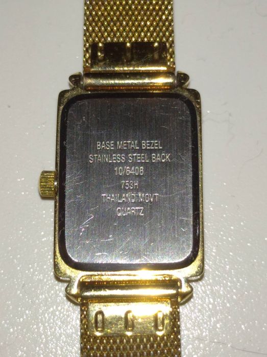 Продам жіночий годинник Anne Klein
