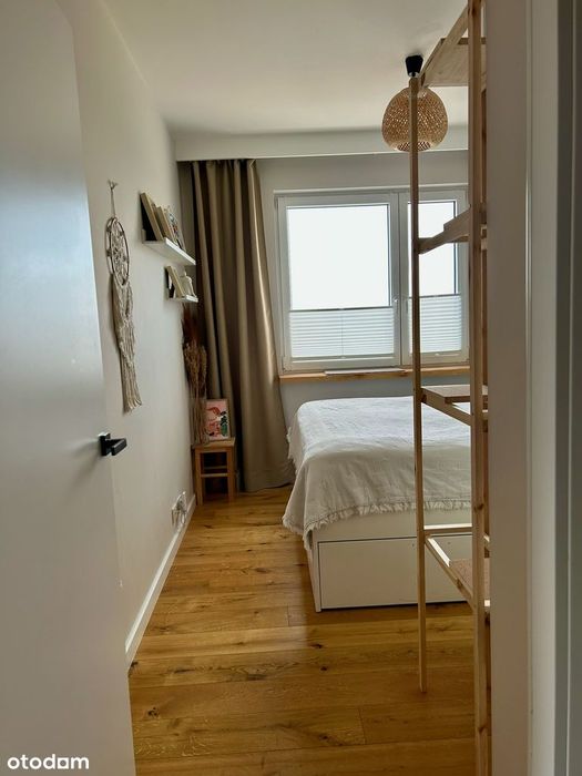 2 pok. 51,66m2 narożne, ostatnie piętro, garaż, balkon