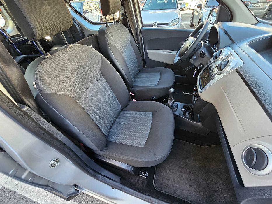 DOKKER 1.5 DCI Com Rampa Para Cadeira Rodas / Mobilidade Reduzida