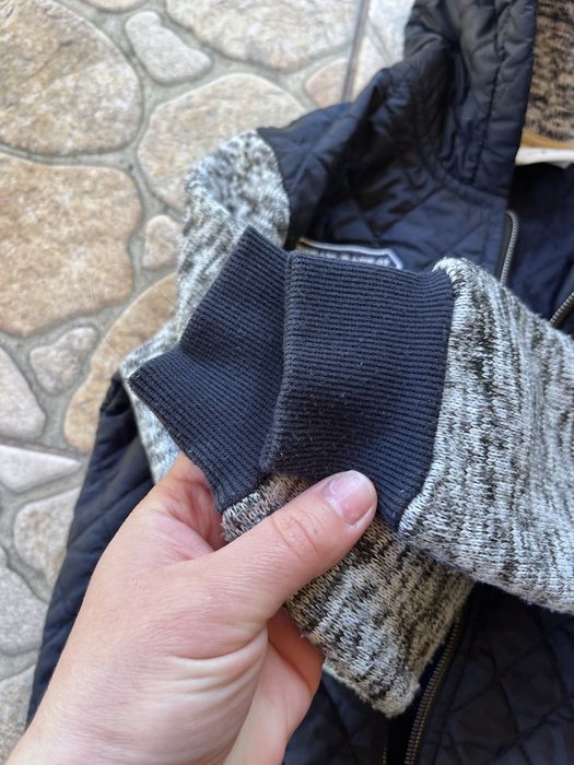 Весняна куртка на хлопчика 8років