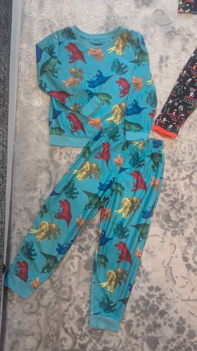 Піжамка  для хлопчика, тепла і зручна 116-112 см