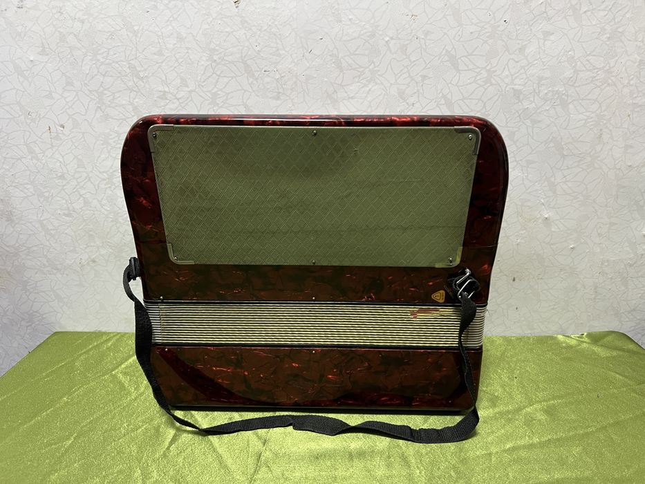 Німецький 5-ти рядний баян Weltmeister. Налаштований Майстром