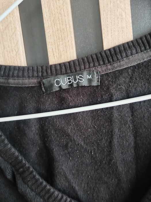 Czarny sweter cubus M