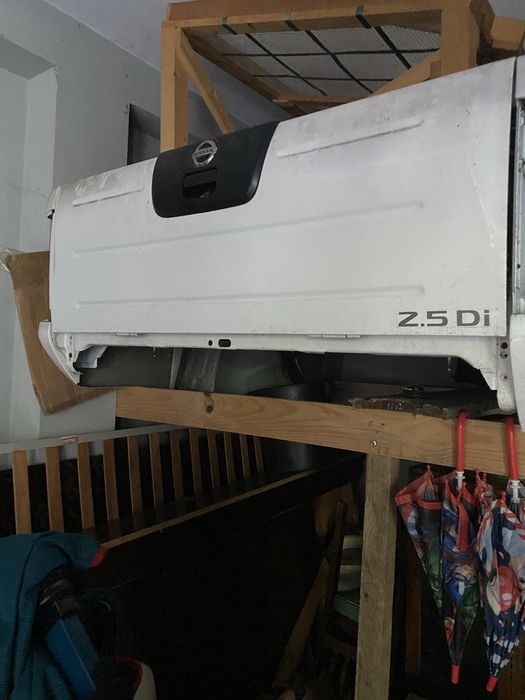 Caixa de nissan pick up d 22 4 lugares