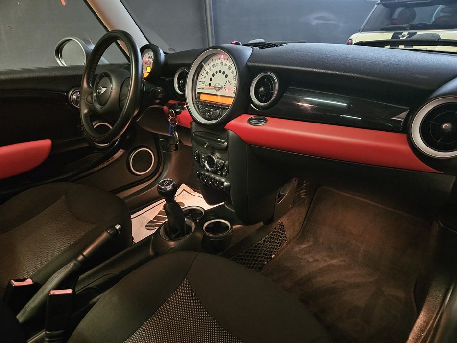 MINI One — fotografia 6