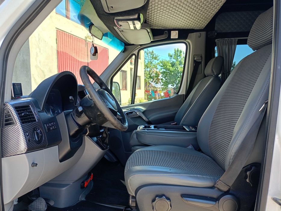 Mercedes Benz Sprinter