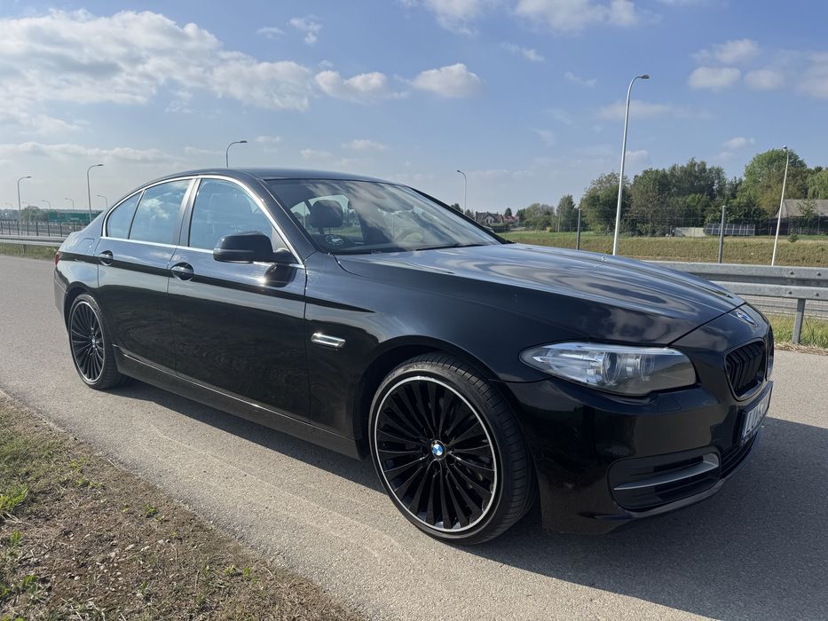 BMW 530 d  300 KM