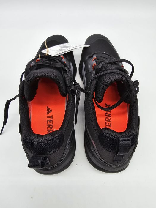 Sapatilhas Gore-Tex Swift R3 Terrex by Adidas novos