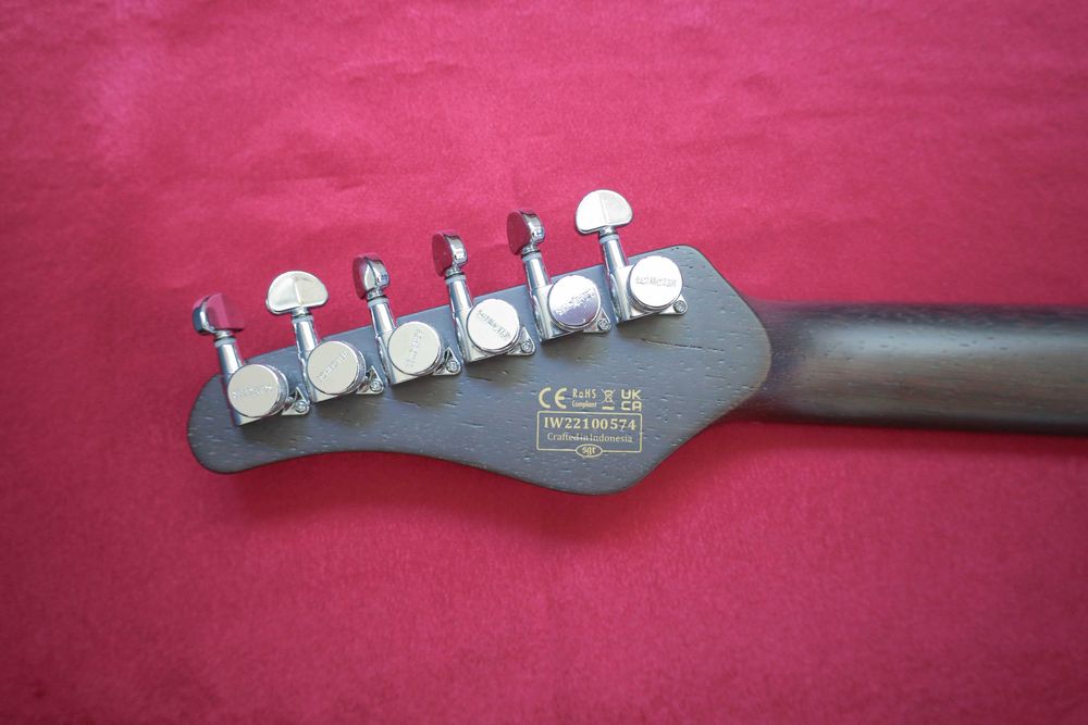 Schecter MV-6 Olympic White 2022
