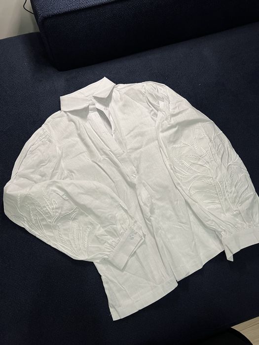 Біла вишита рубашка. Вишиванка. Нова