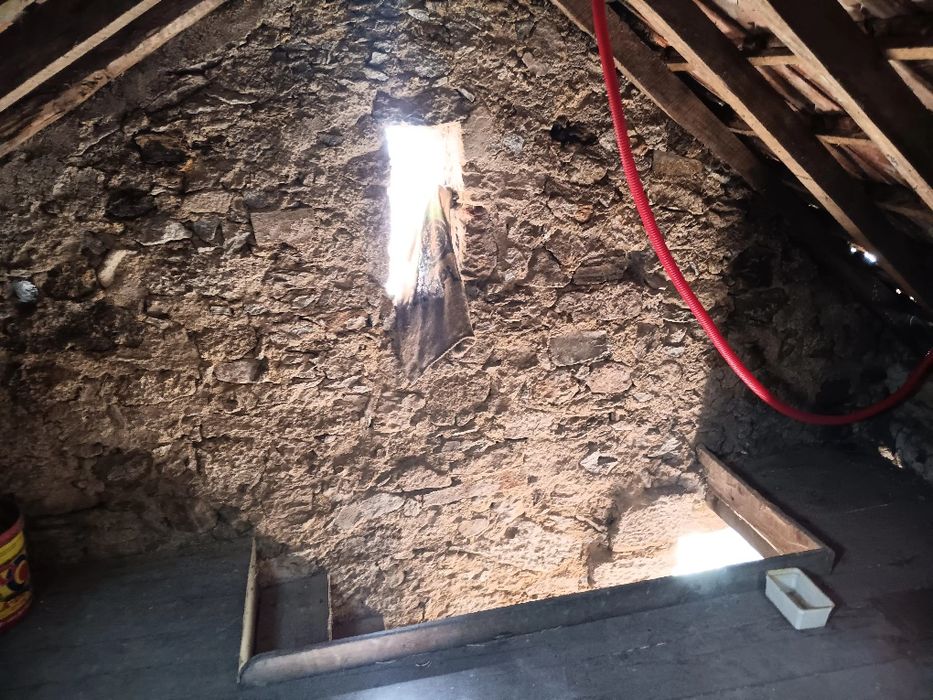 Casa rústica para reconstrução