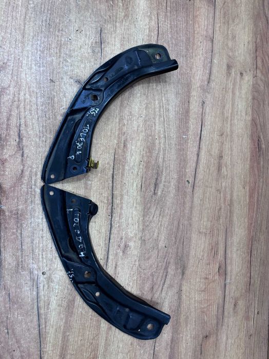 Mocowanie pasa przedniego Seat Toledo 4
