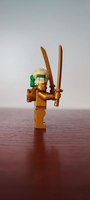 LEGO 71735 NINJAGO złoty Lloyd Legacy minifigurka figurka
