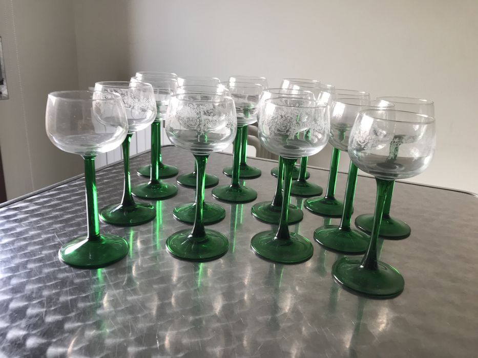 Varios Copos de serviços