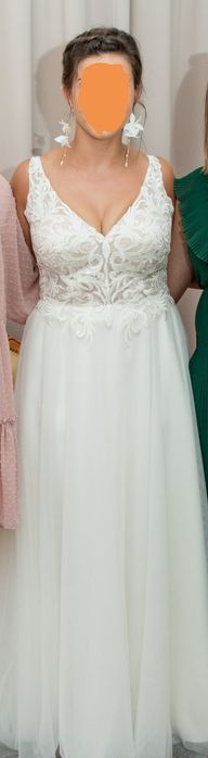 Suknia ślubna dekold ecru 40-42