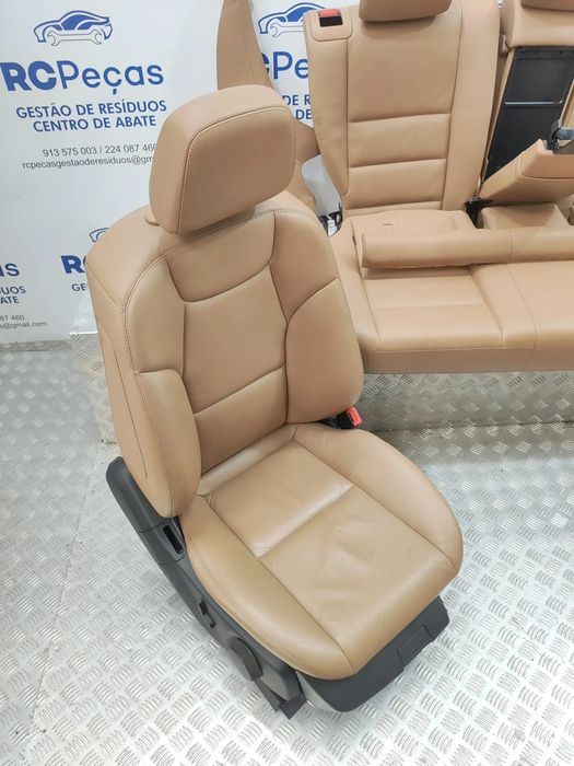 Conjunto Bancos Pele Beje Mercedes Benz Class C W204 Carrinha 2008 a