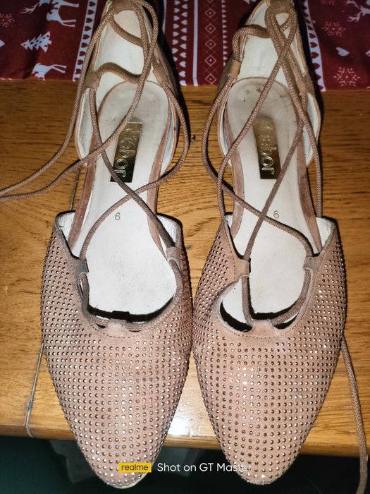 Sandały wiązane Gabor