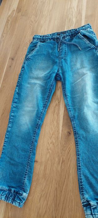 Odzież dla nastolatka