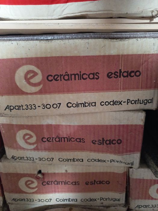 Azulejos Cerâmica Estaco-28 caixas