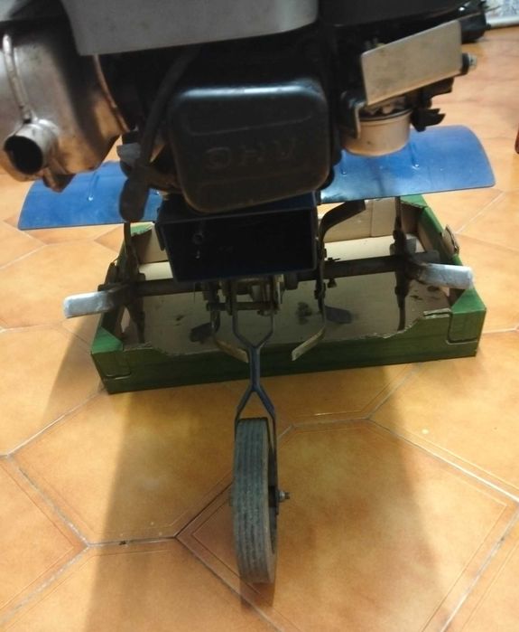 Motoenxada Briggs&Straton 850E 190cc