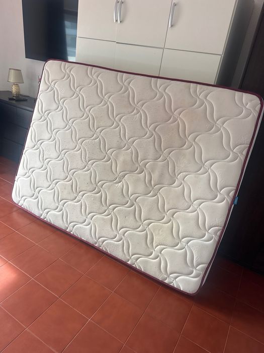 Colchão ótimo estado